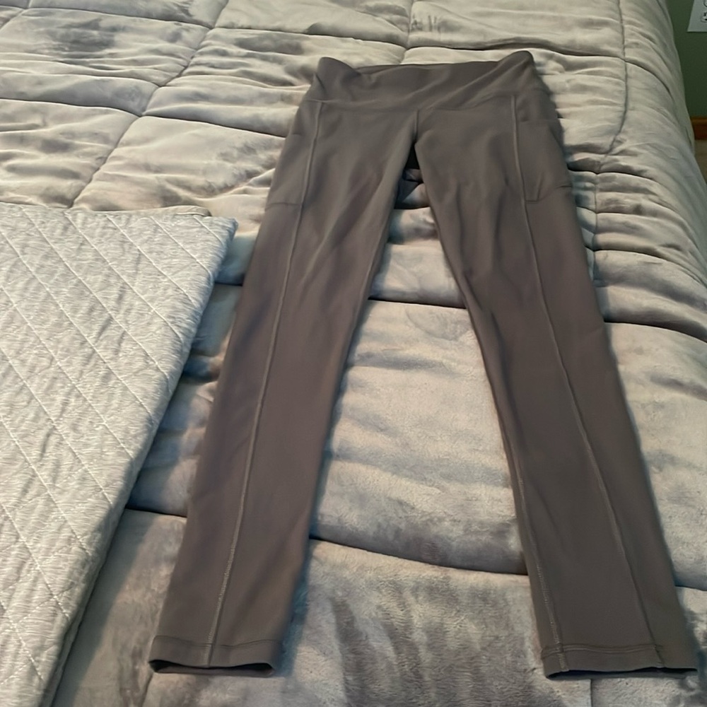iuga leggings